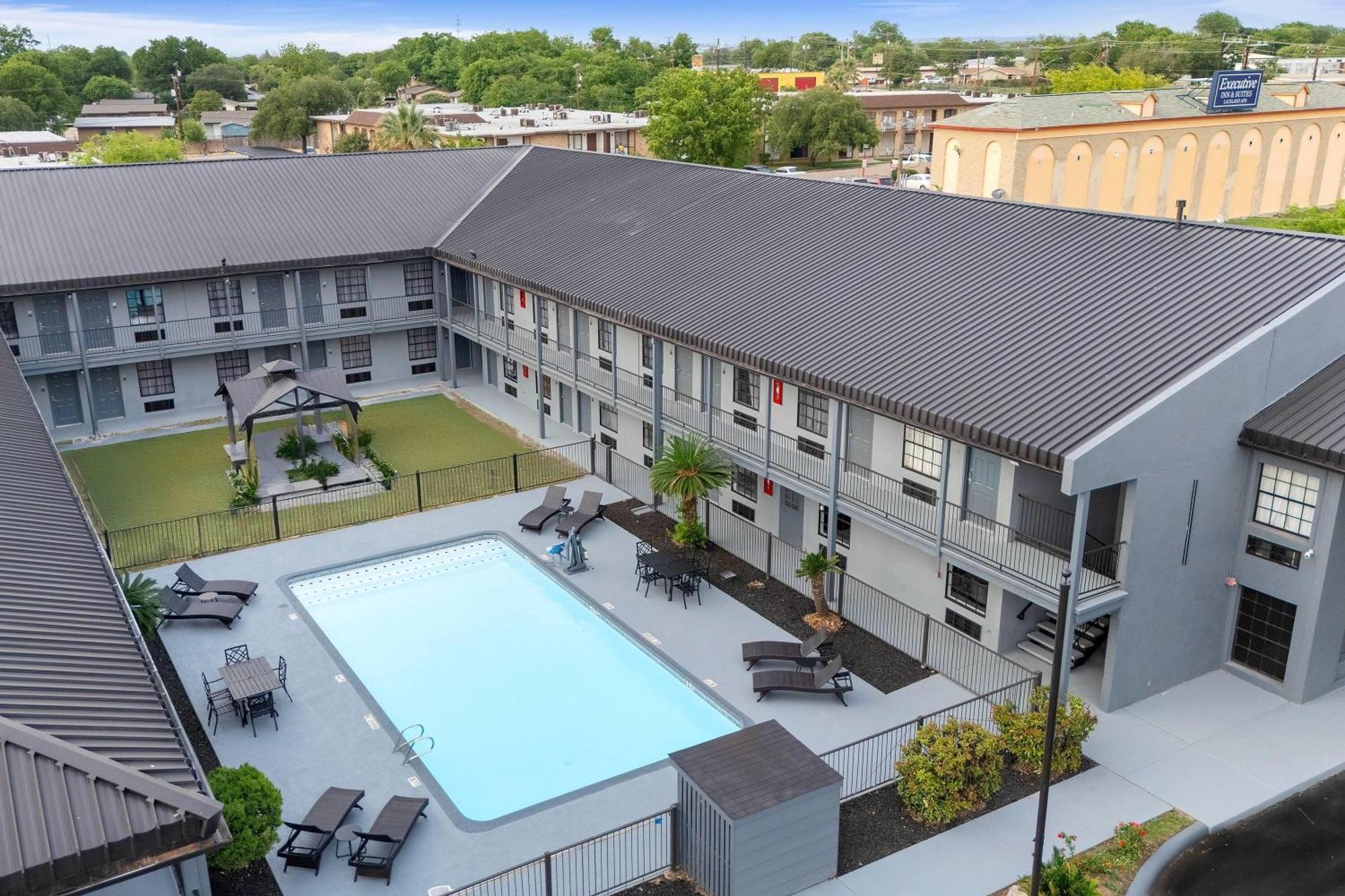 Days Inn By Wyndham San Antonio Near Lackland Afb Εξωτερικό φωτογραφία