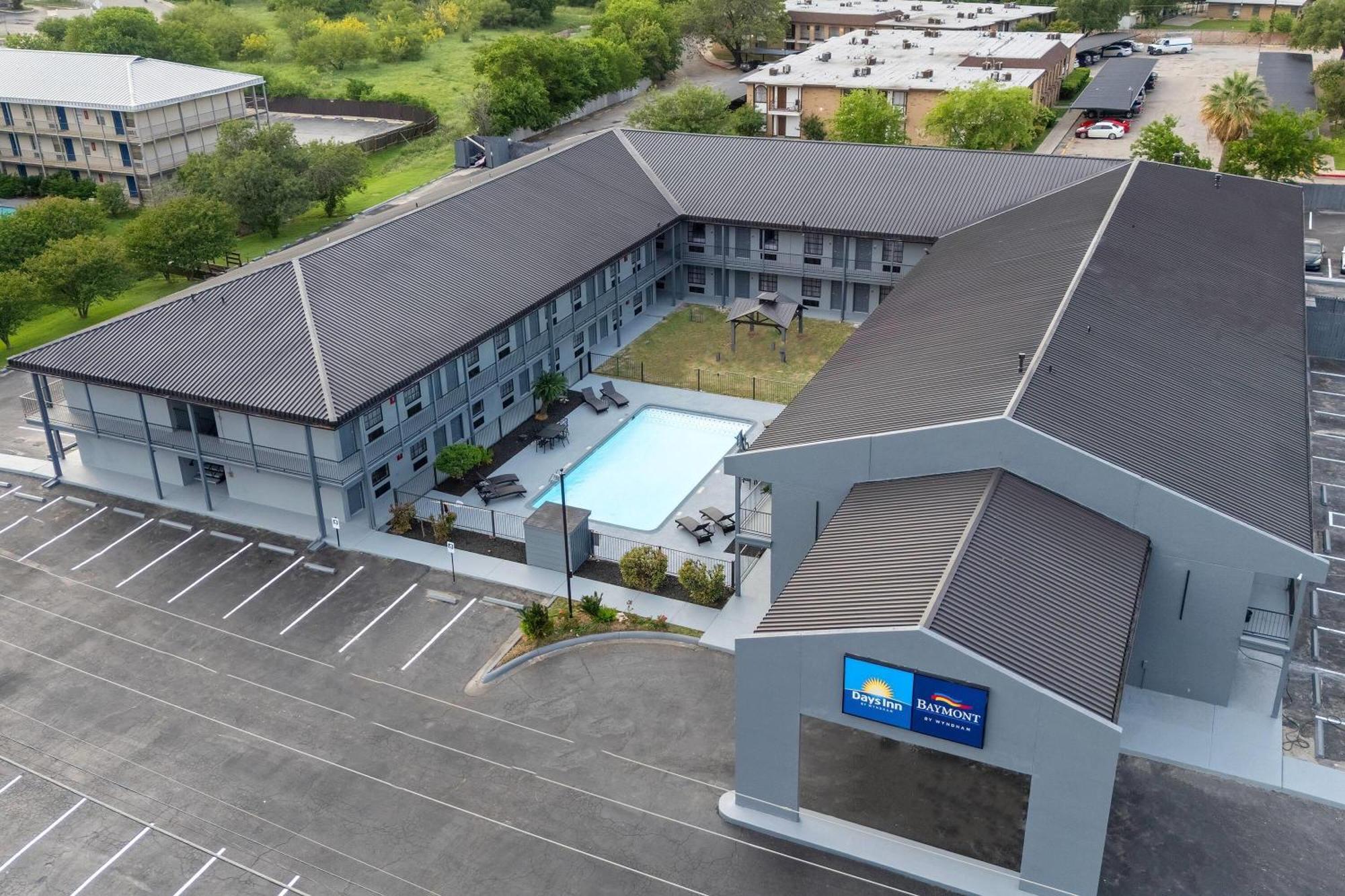 Days Inn By Wyndham San Antonio Near Lackland Afb Εξωτερικό φωτογραφία